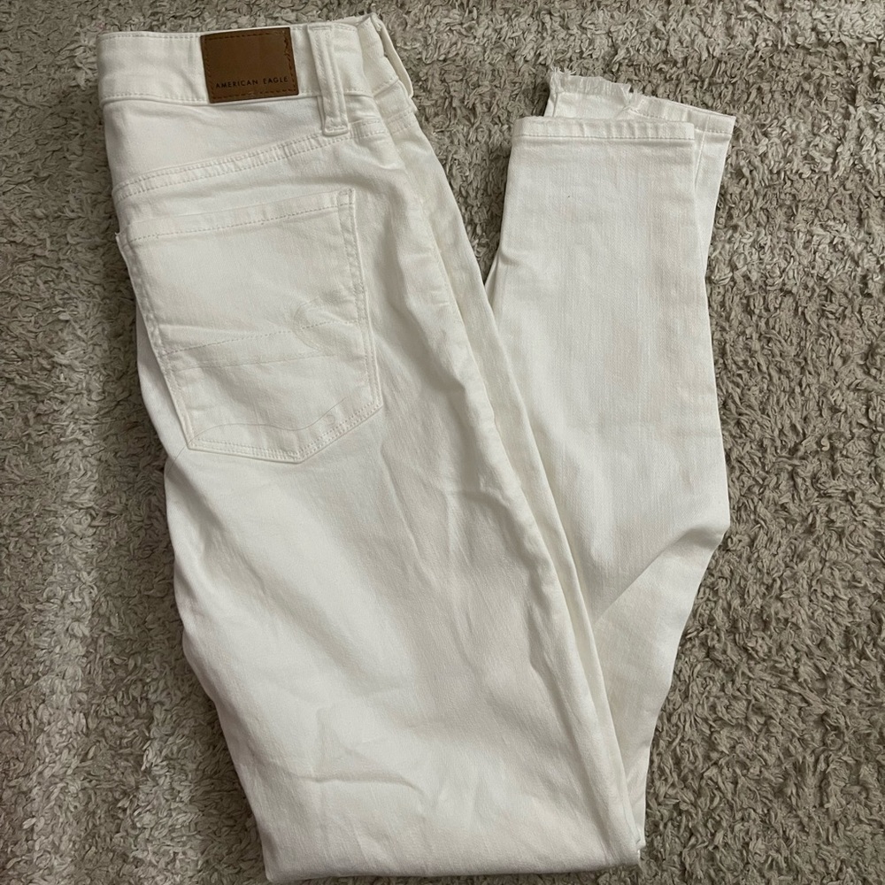 AE White Super High Rise Jegging (super stretch)